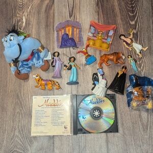 Disney Aladdin Vintage McDoands Toys Lots Of 12, CD & Plush Toy Genie